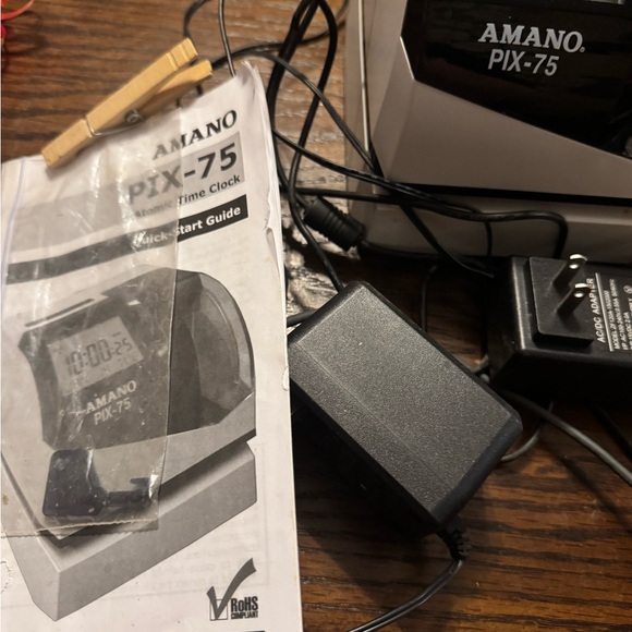 Amano PIX-75 Time Clock with time cards - Picture 3 of 5